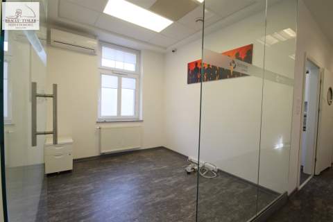 Prestiżowy lokal 186 m w kamienicy w Centrum