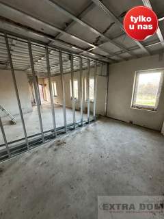 Dom w zabudowie szeregowej w deweloperce