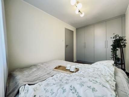 Nowe Dwustronne Balkon Piwnica Winda 