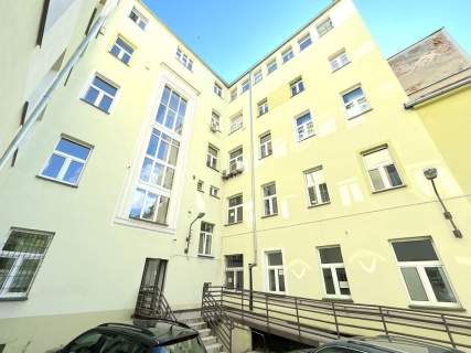 Kamienica - Podwale - 1700m2 - Wynajem 