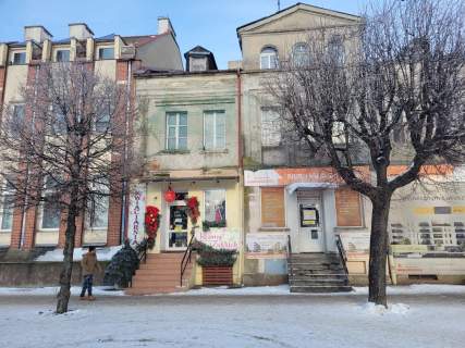 Kamienica w centrum Kutna przy Placu Wolności ul. Królewsk