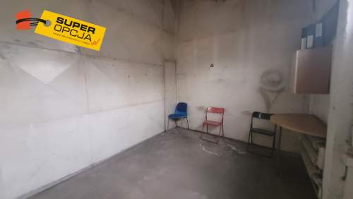 Hala, magazyn z placem - Czyżyny