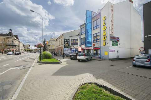 Lokal użytkowy do wynajęcia, 270,95 m2, Jarosław