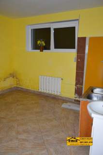 Lokal z możliwością przekształcenia na dom, działka 2880m2