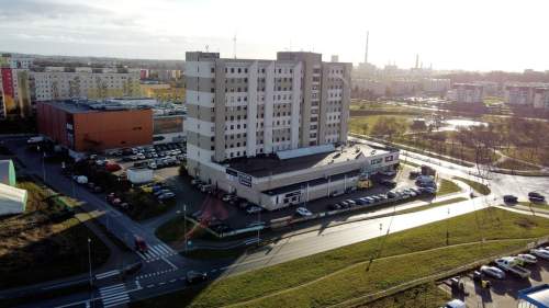 MANHATTAN BUSINESS CENTER - NA SPRZEDAŻ - 0%