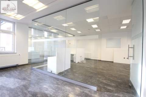 Prestiżowy lokal 186 m w kamienicy w Centrum