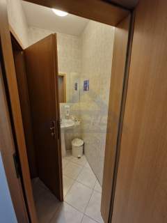 Do wynajęcia biuro 376 m2 blisko metra Gdańska