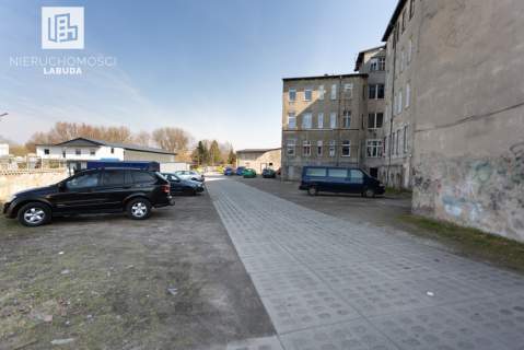 Przestronne mieszkanie w kamienicy Bytów