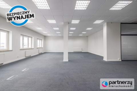 Wynajmę duży lokal biurowy w Gdyni Chylonii