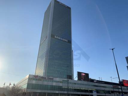 Lokal usługowy na wynajem w Centrum