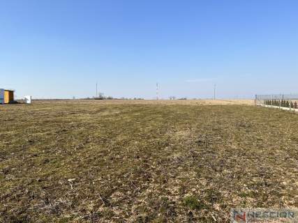 Na sprzedaż działka budowlana 1200 m2 - Mokobody