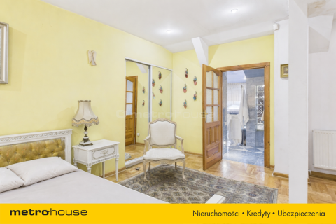 Apartament 250m w przedwojennej kamienicy z windą