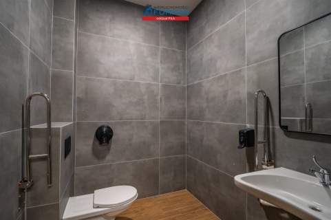 Biuro do wynajęcia, 64,46 m2, Piła