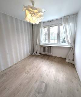 3 pokoje z balkonem - I piętro - os. Staszica