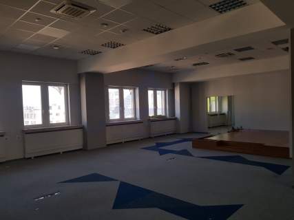 Biuro 354 m2 wynajem Praga płd.