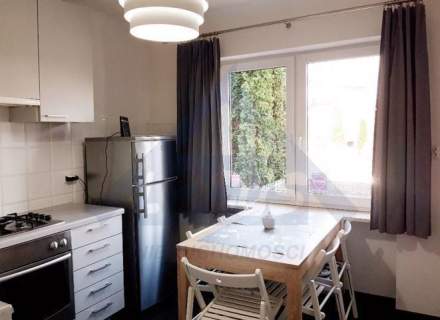 Obiekt sprzedam Żoliborz 440 m2