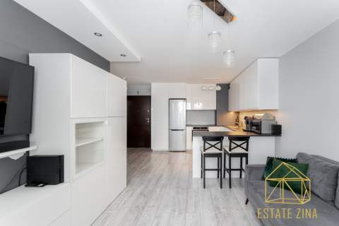 2 pokoje balkon 37 m os. Piastów 2017