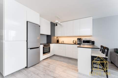 2 pokoje balkon 37 m os. Piastów 2017