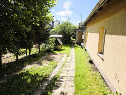 Segment 52 m2 2 pokoje Sprzedaż Budynek gosp.