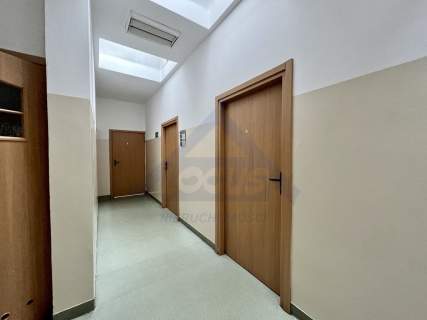 Lokal/budynek medyczny do sprzedaży 
