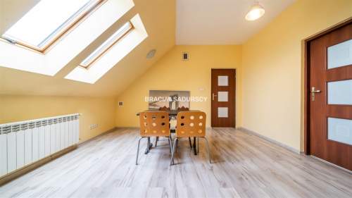 Dom wolnostojący pod działalność gospodarczą 170m2