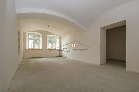 Do wynajęcia lokal Rynek Jarosławski