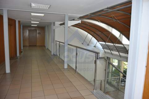 Biuro na Mokotowie do wynajęcia 121.66 m2