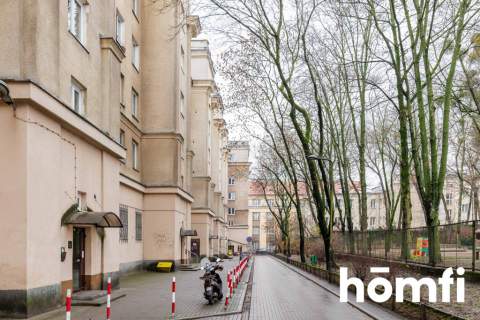 Nietuzinkowe 60m2 przy metrze Płocka