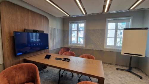 Śródmieście kamienica biurowa 261 m2wynajem