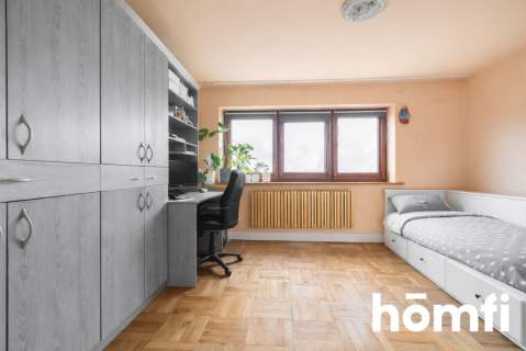 Komfortowy dom z ogrodem zimowym w Zemborzycach