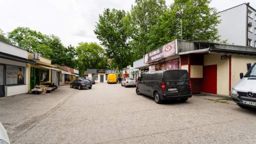 Lokal w doskonałej lokalizacji