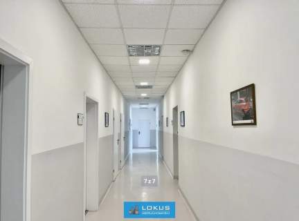 Hala produkcyjna magazynowa z biurem