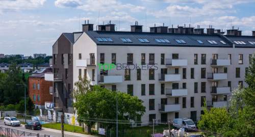 Przestronne 3 pokoje w stanie deweloperskim