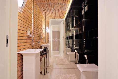 Apartament z klasą w samym sercu miasta nad Odrą