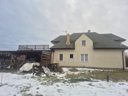Dom wolnostojący 180m2 z garażem 50m2