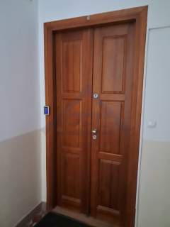 Lokal na biuro w kamienicy 68 m2 Śródmieście.