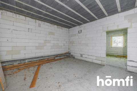 DOM DZIAŁKA Z LASEM 300 M2