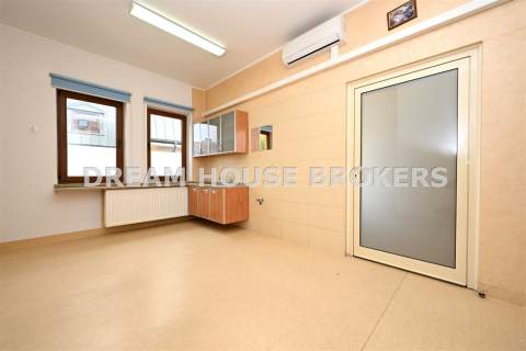 Lokal 69 m   klimatyzacja, widok, centrum miasta