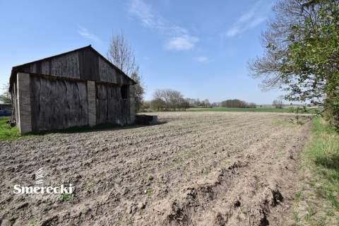 Posiadłość z warunkami przebudowy w Czerniejowie