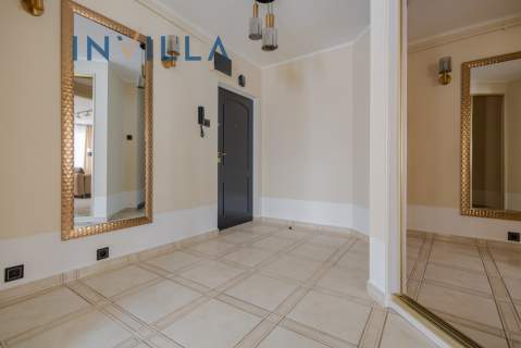 Czteropokojowy Apartament blisko Lasu Kabackiego
