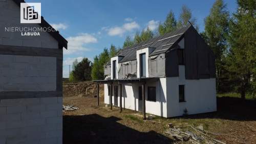 Kompleks apartamentów nad jez. Raduńskim Górnym