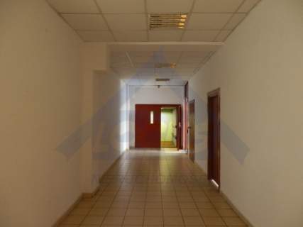 BUDYNEK EDUKACYJNY, BIUROWIEC NA WOLI