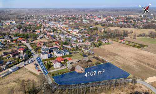 Duża atrakcyjna działka w Kłomnicach