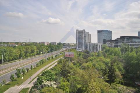 Do wynajęcia biuro 376 m2 blisko metra Gdańska
