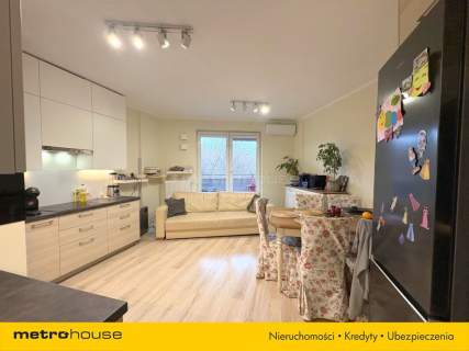 Apartament 3 pokojowy bardzo blisko dworca WKD.