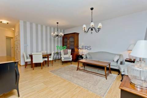 Komfortowe 4 pokoje, duży balkon, garaż
