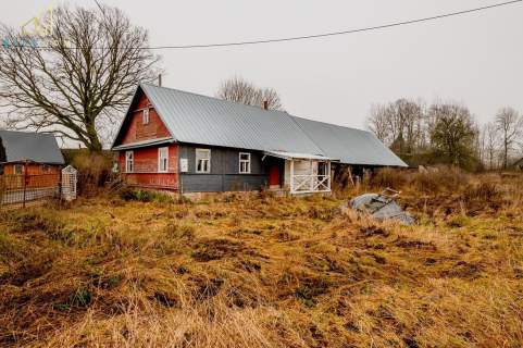 Siedlisko 90 m2 na działce 2700 m2 w Zaśpiczach