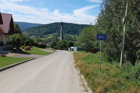 Sprzedam działkę nr 445 o pow. 467 m2 Ustrzyki Dolne W. Pola