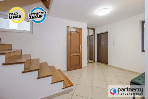 Dom wolnostojący z tarasem i garażem od zaraz