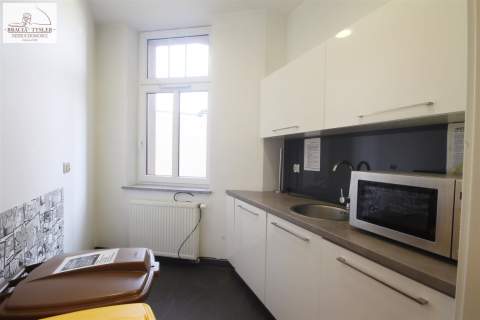 Prestiżowy lokal 186 m w kamienicy w Centrum
